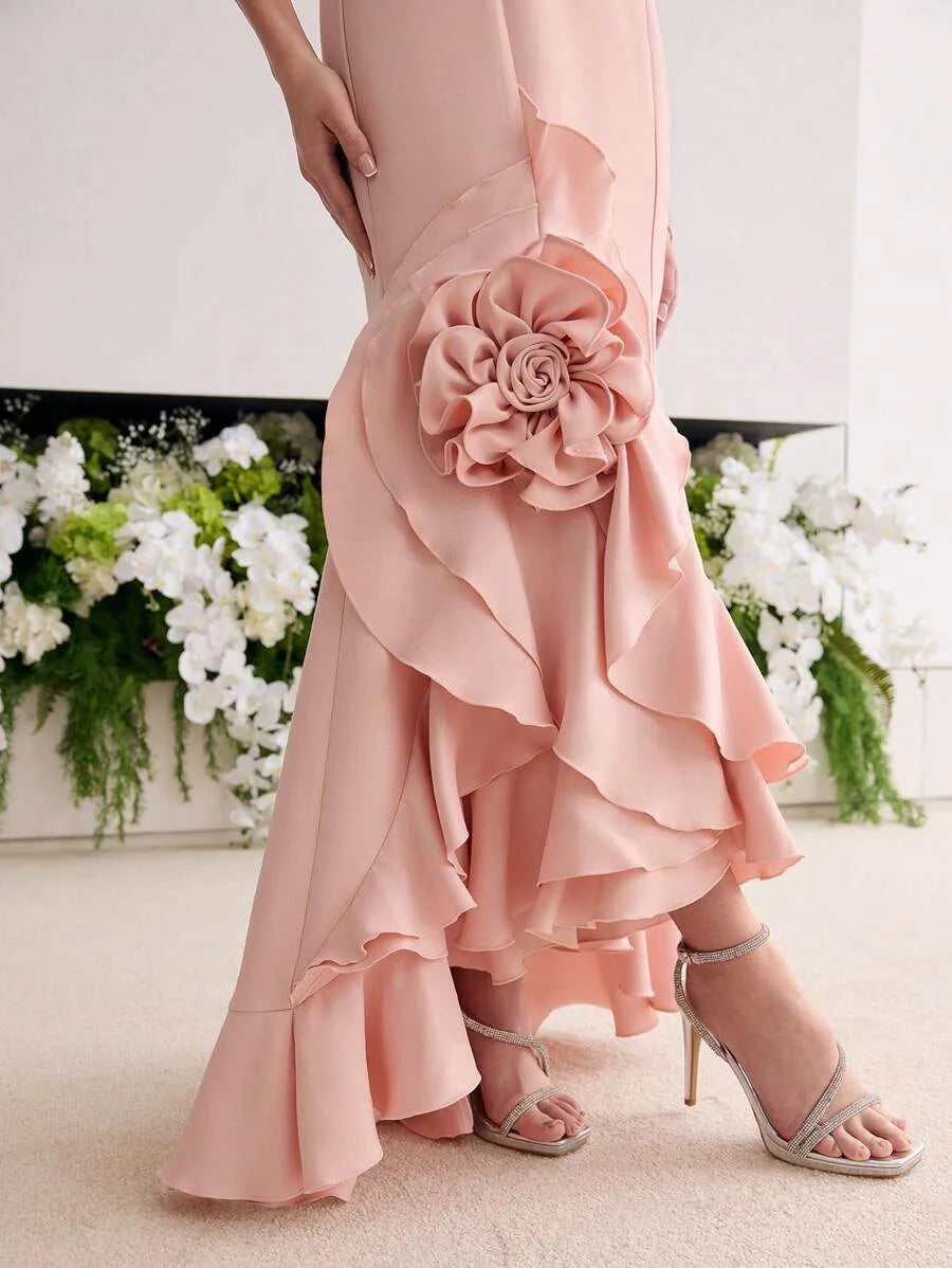 Soiréza 3D FLORAL TUBE COCKTAIL DRESS