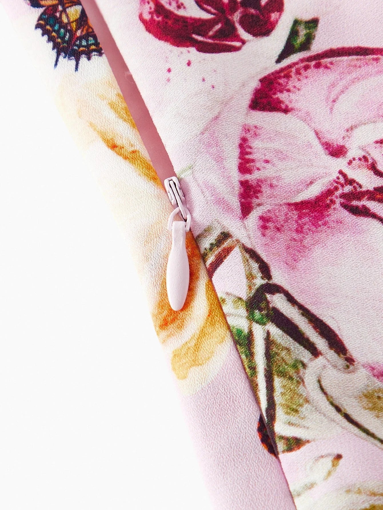 Soiréza ALLOVER FLORAL PRINT RUFFLED TRIM ROMANTIC DRESS