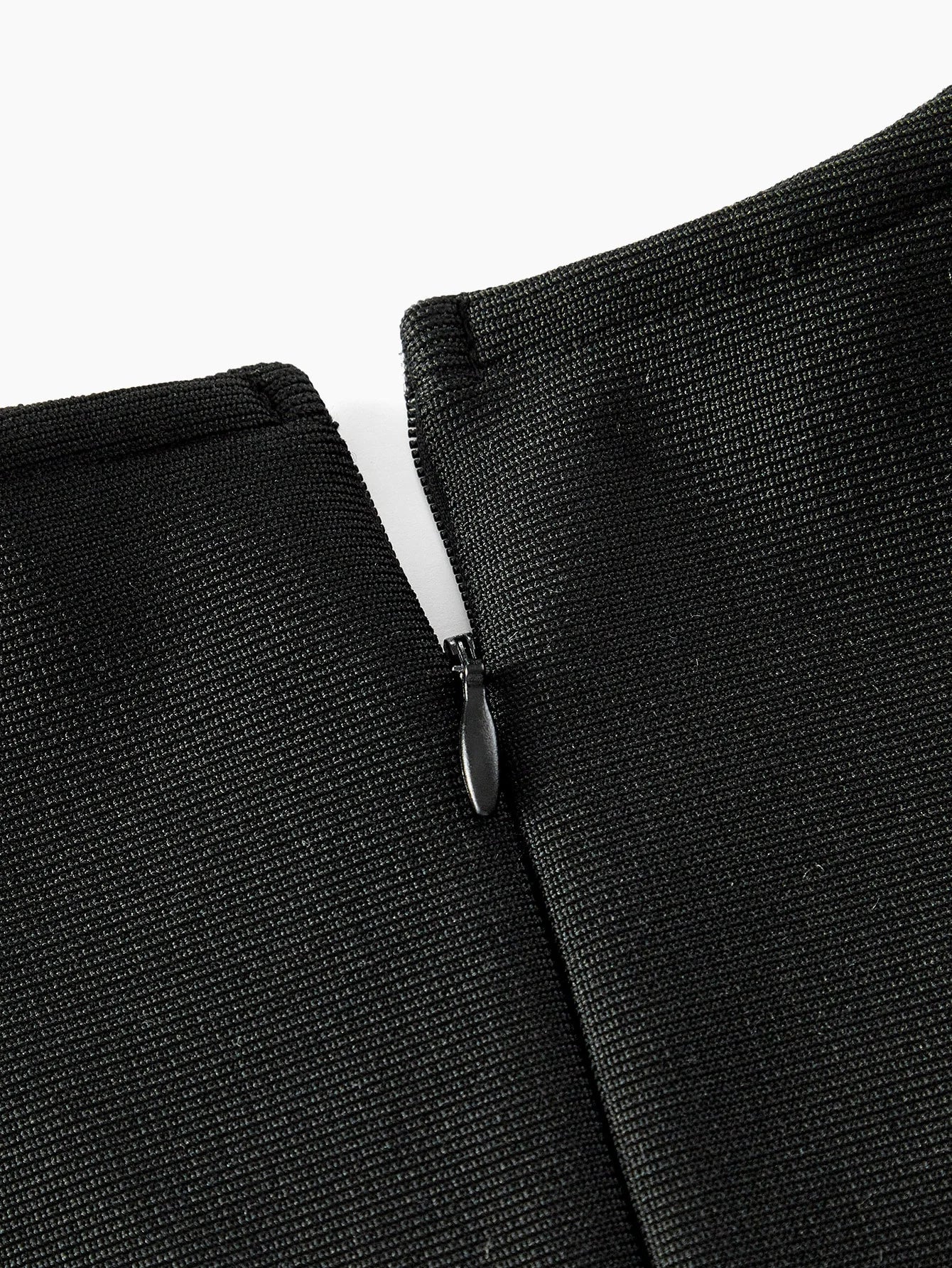 Soiréza COLORBLOCK BOW DECOR SPLIT DRESS