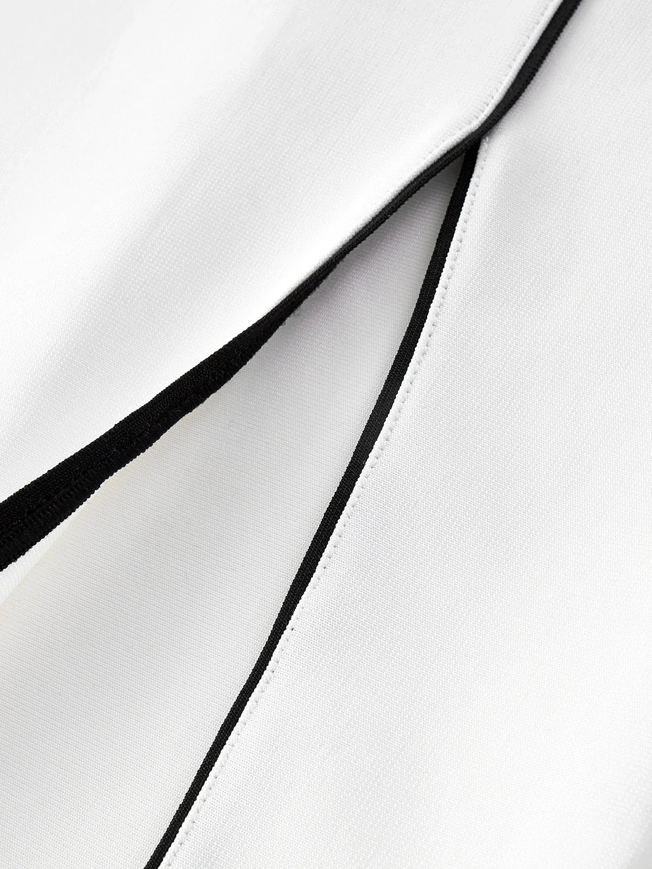 Soiréza COLORBLOCK BOW DECOR SPLIT DRESS