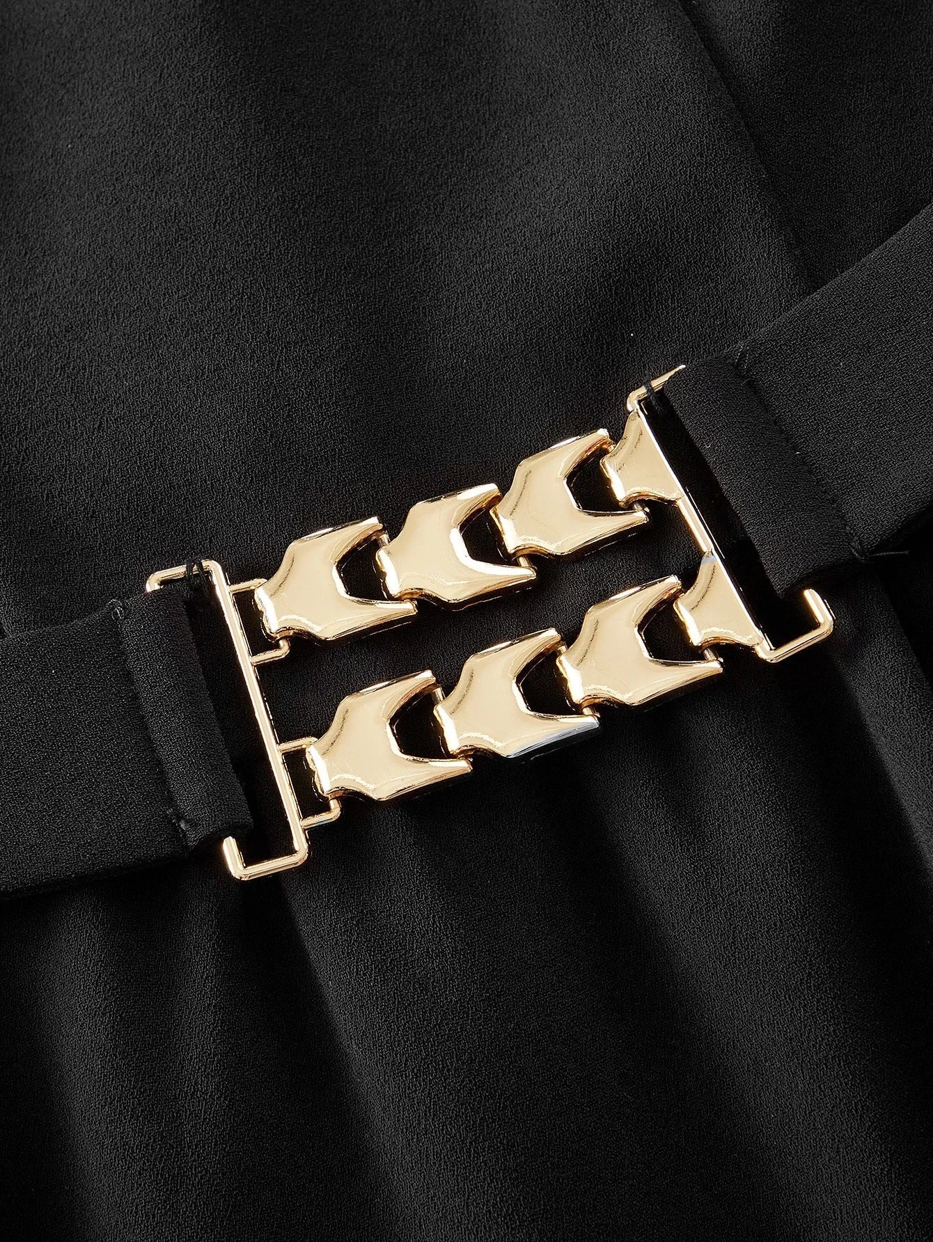 Soiréza COLORBLOCK RUFFLE HEM COCKTAIL DRESS