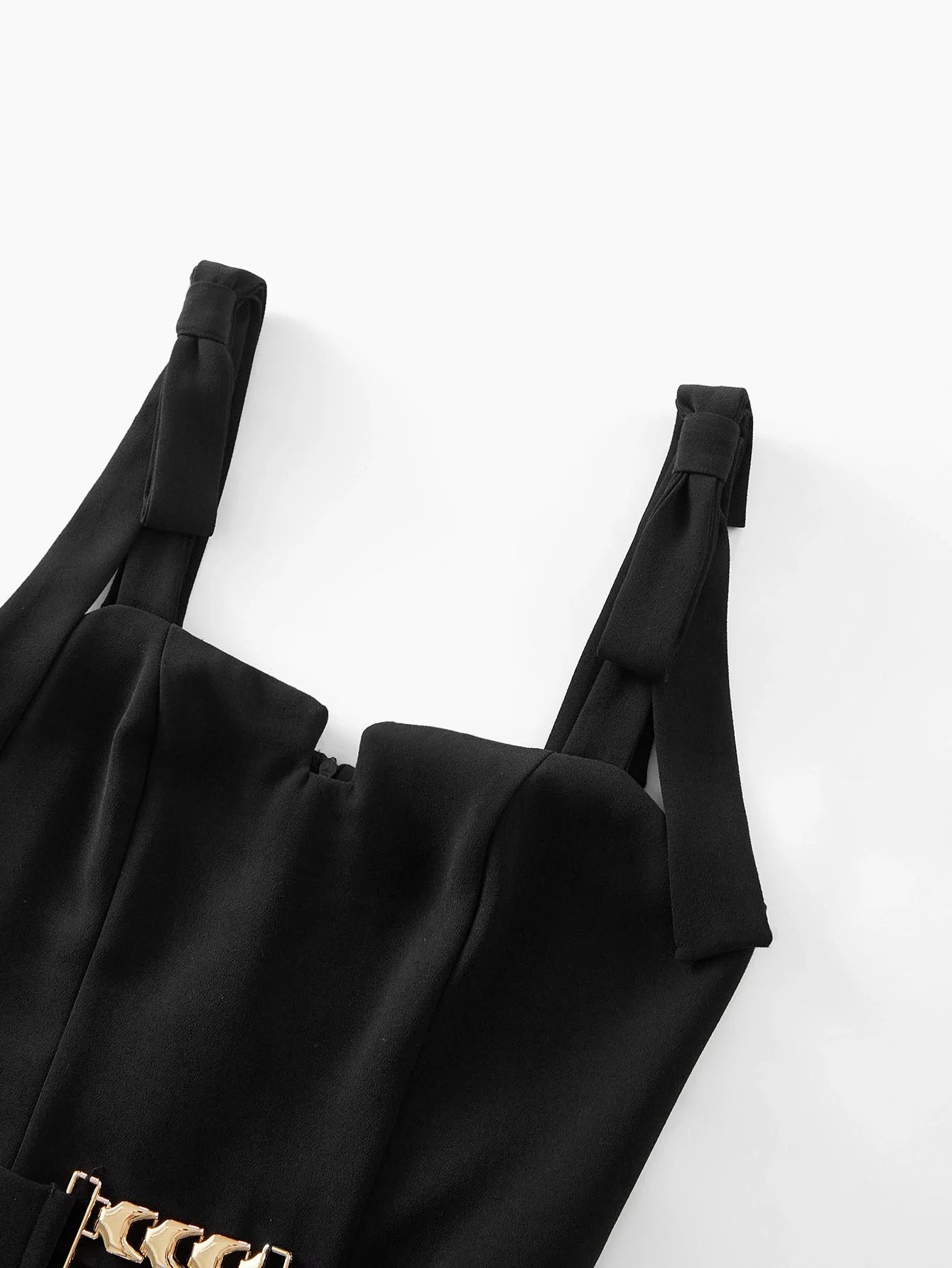 Soiréza COLORBLOCK RUFFLE HEM COCKTAIL DRESS