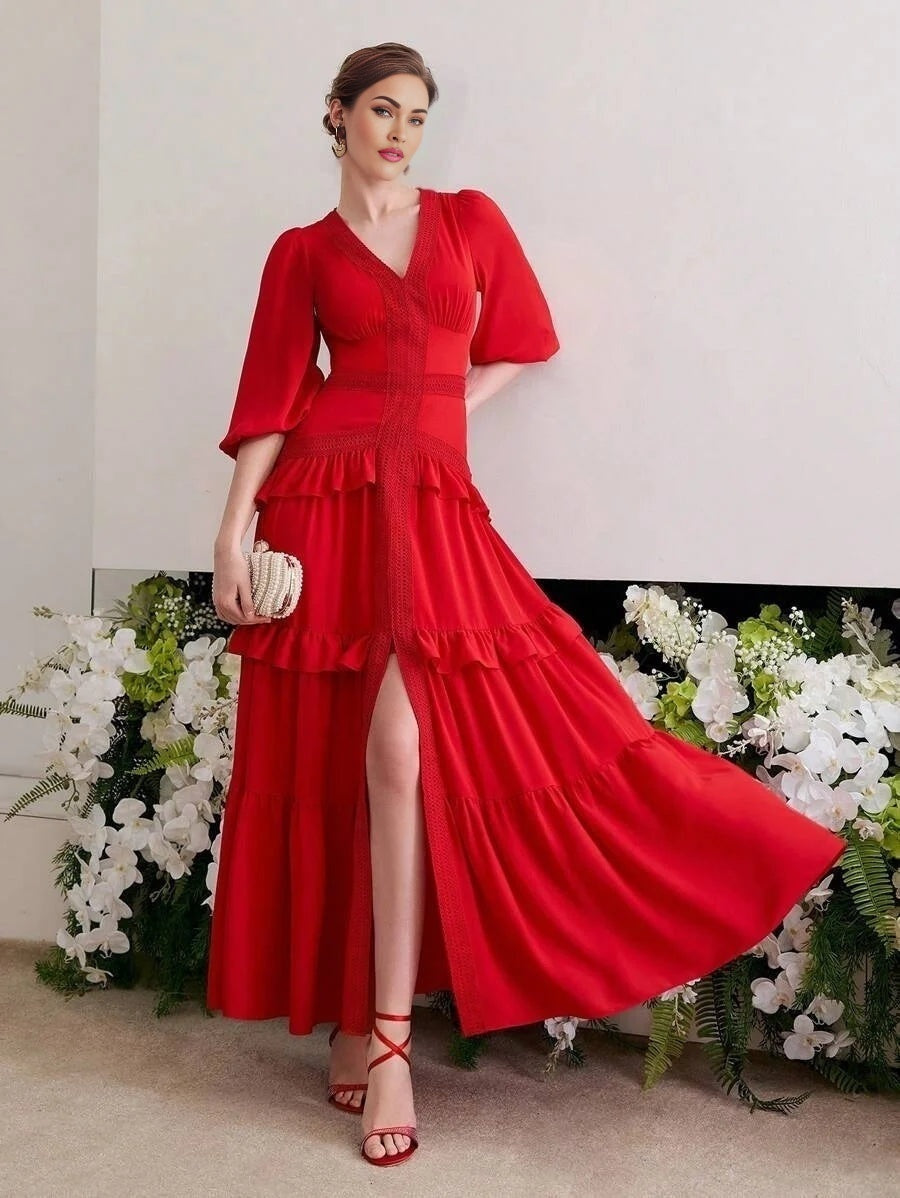 Soiréza CONTRAST GUIPURE LACE LANTERN SLEEVE DRESS