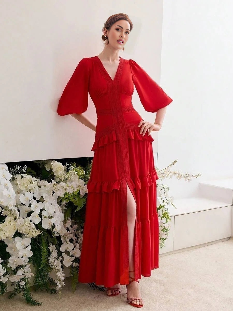 Soiréza CONTRAST GUIPURE LACE LANTERN SLEEVE DRESS