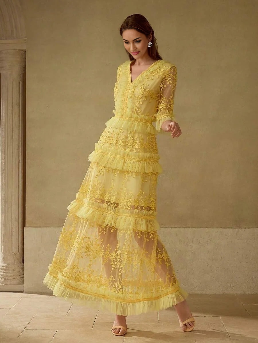 Soiréza CONTRAST LACE EMBROIDERED RUFFLE HEM DRESS