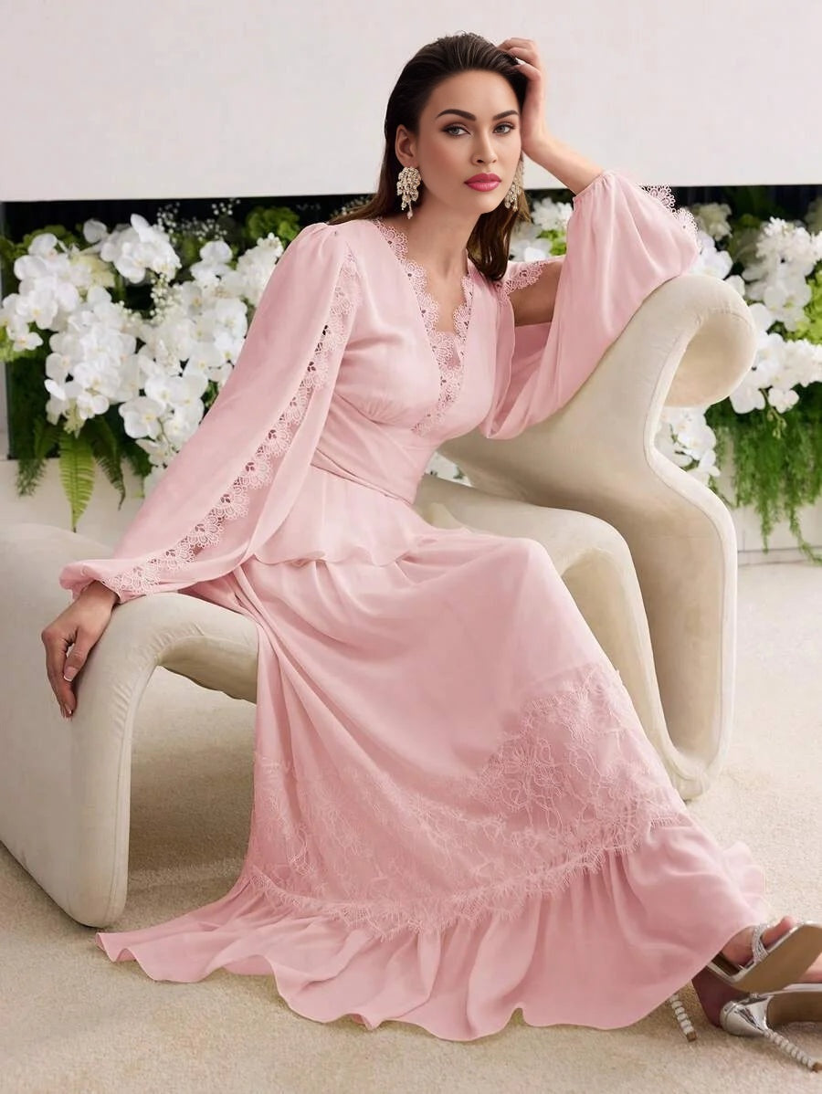 Soiréza CONTRAST LACE RUFFLE DRESS