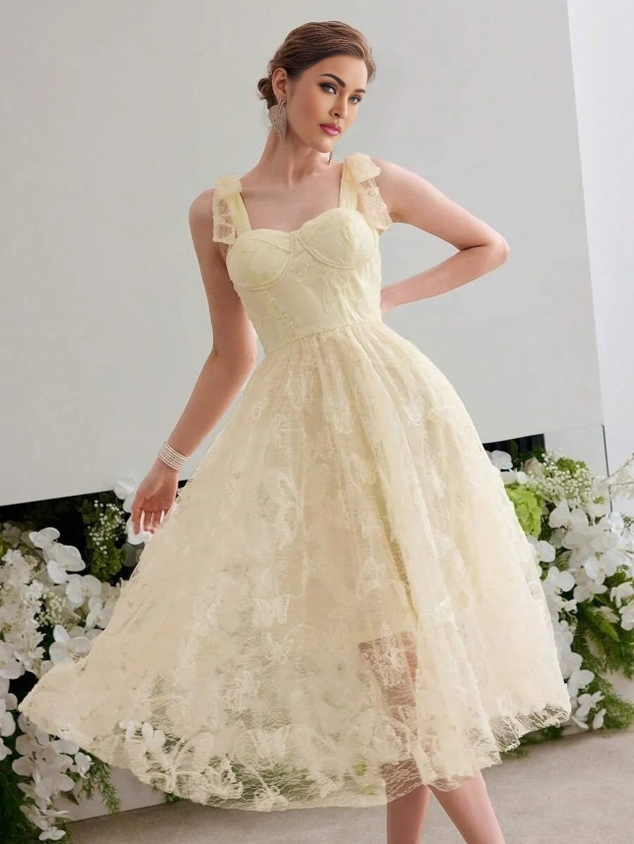 Soiréza CONTRAST MESH EMBROIDERY COCKTAIL DRESS