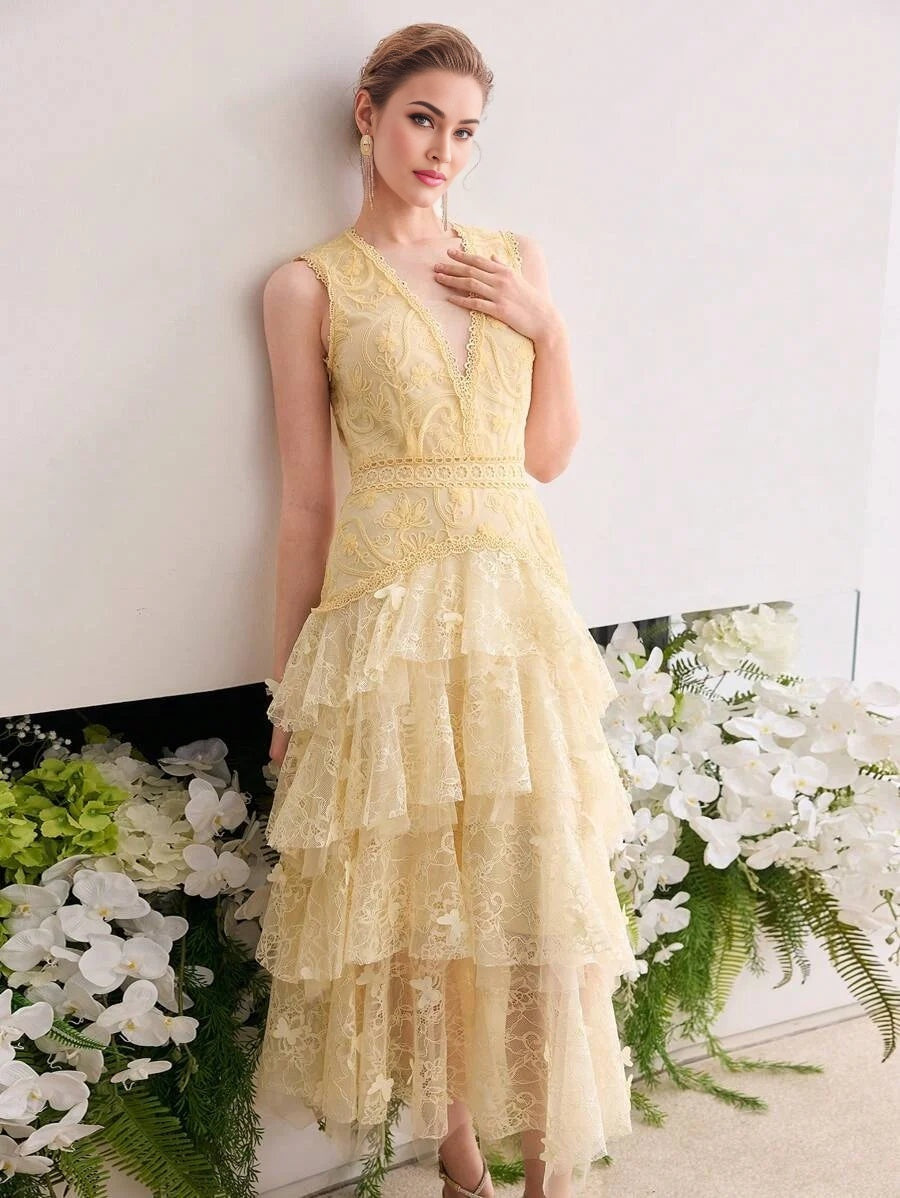 Soiréza CONTRAST MESH LACE LAYERED COCKTAIL DRESS