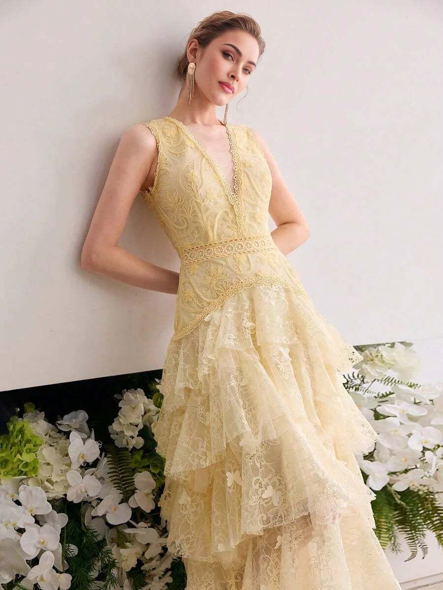 Soiréza CONTRAST MESH LACE LAYERED COCKTAIL DRESS