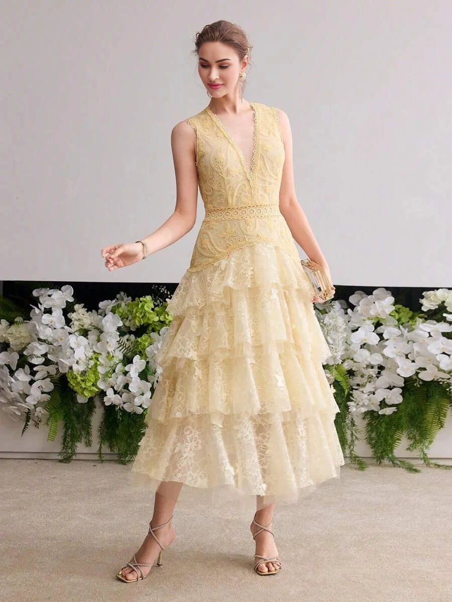 Soiréza CONTRAST MESH LACE LAYERED COCKTAIL DRESS