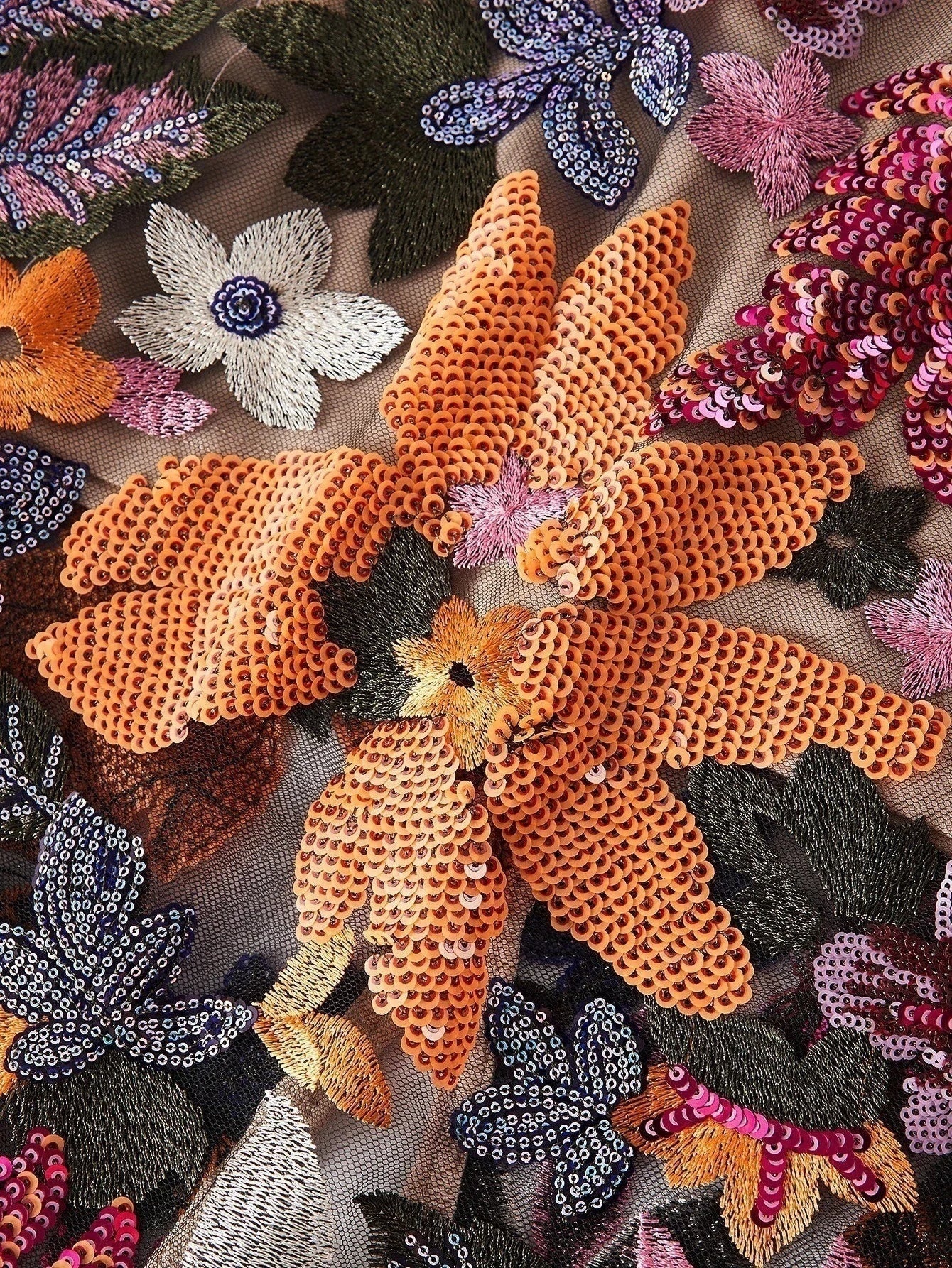 Soiréza CONTRAST SEQUIN EMBROIDERY COCKTAIL DRESS