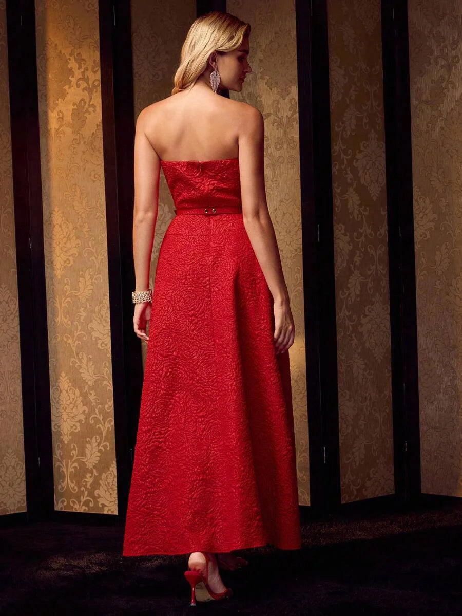 Soiréza ELEGANT amp EXQUISITE STRAPLESS METALLIC TEXTURE COCKTAIL DRESS FOR GALA PARTY BANQUET