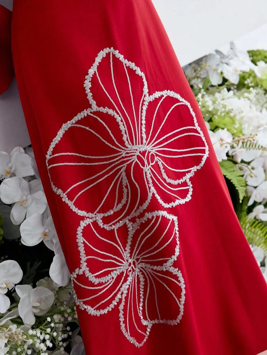 Soiréza EMBROIDERY CUT OUT COCKTAIL DRESS