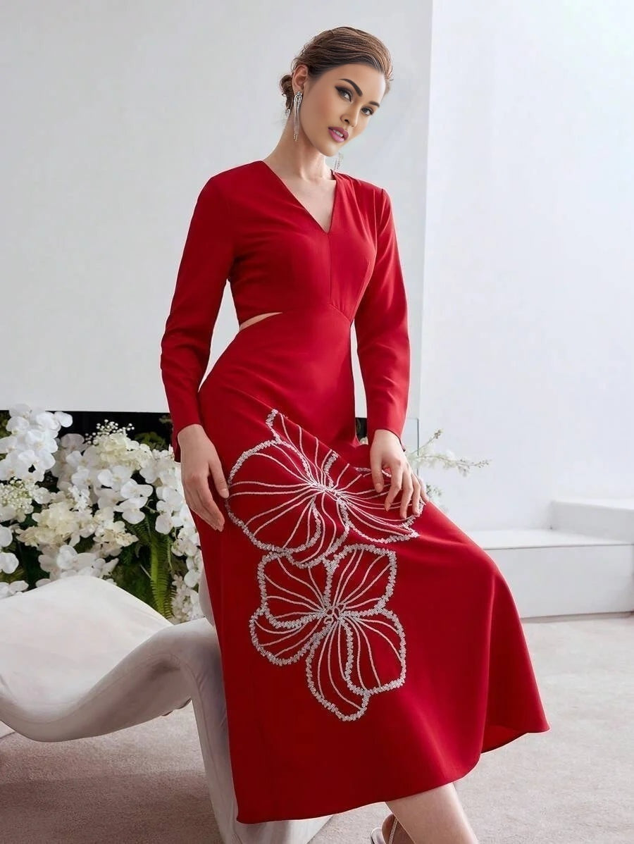 Soiréza EMBROIDERY CUT OUT COCKTAIL DRESS