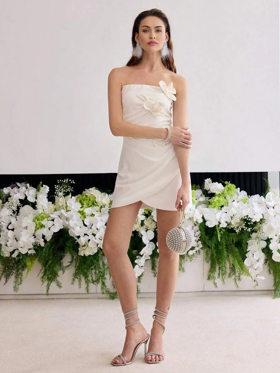 Soiréza FLORAL PATCHED TUBE COCKTAIL DRESS