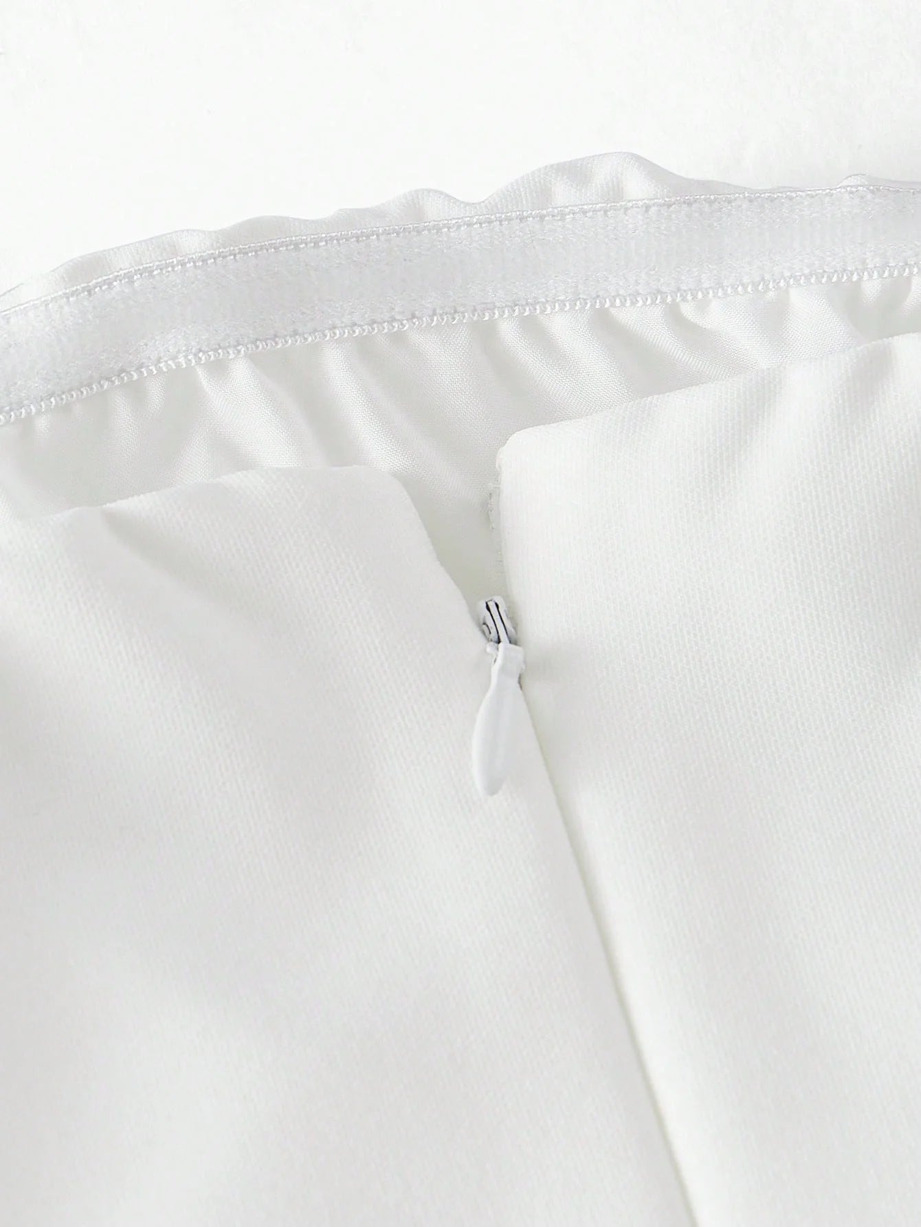 Soiréza FLORAL PATCHED TUBE COCKTAIL DRESS