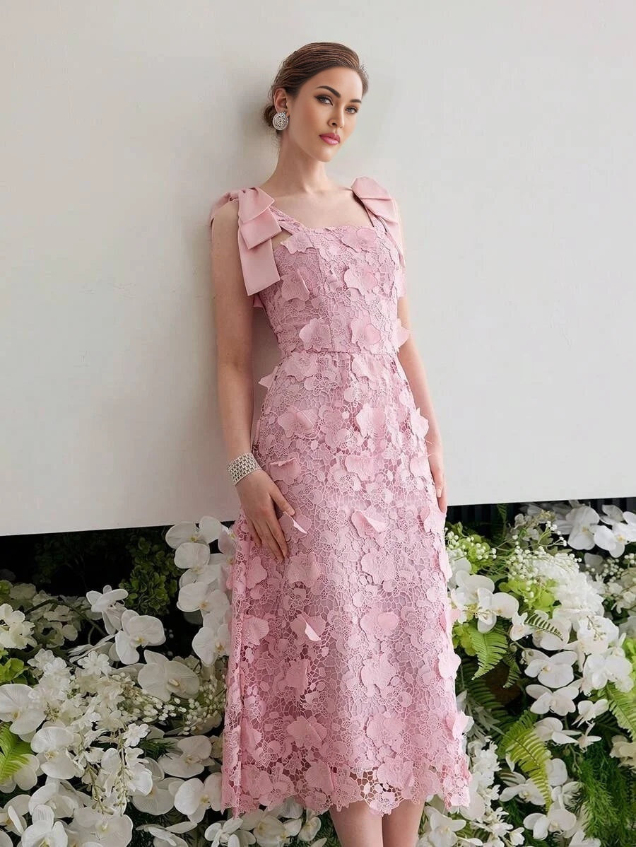 Soiréza GUIPURE LACE BOW SHOULDER COCKTAIL DRESS