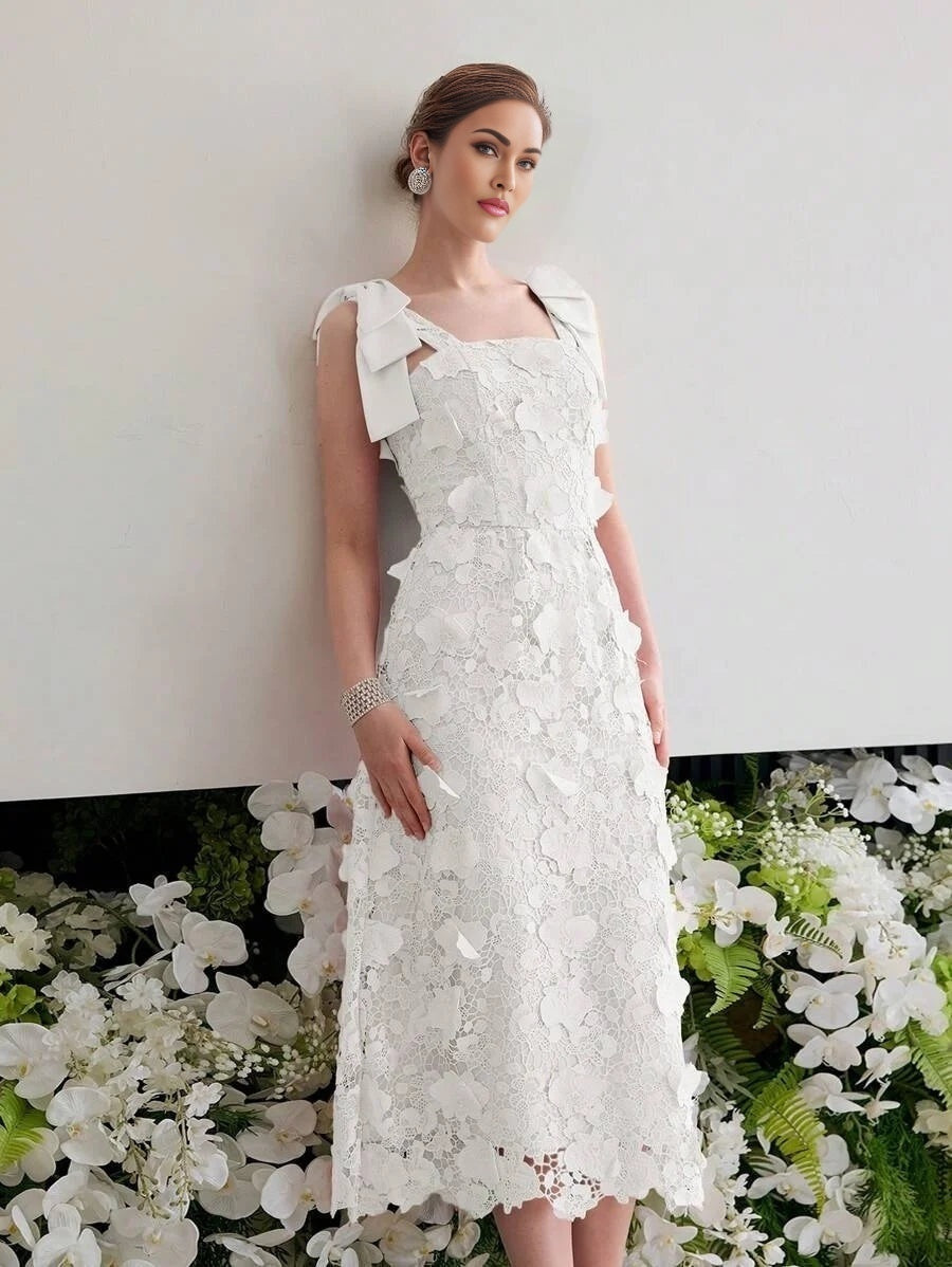 Soiréza GUIPURE LACE BOW SHOULDER COCKTAIL DRESS