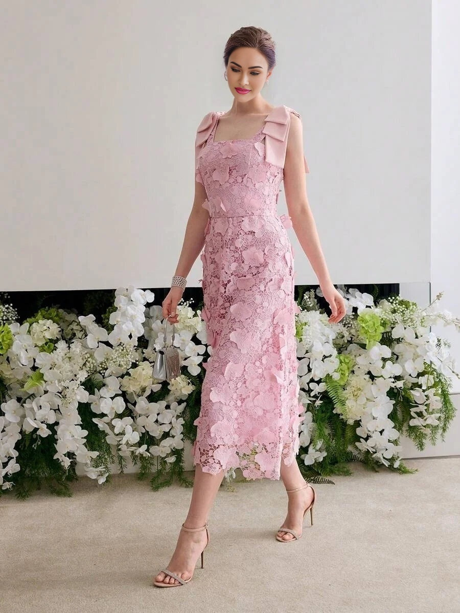 Soiréza GUIPURE LACE BOW SHOULDER COCKTAIL DRESS