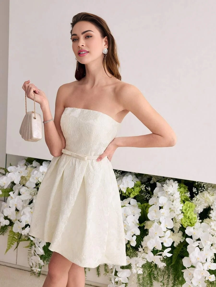 Soiréza JACQUARD FLARE HEM TUBE SHORT DRESS