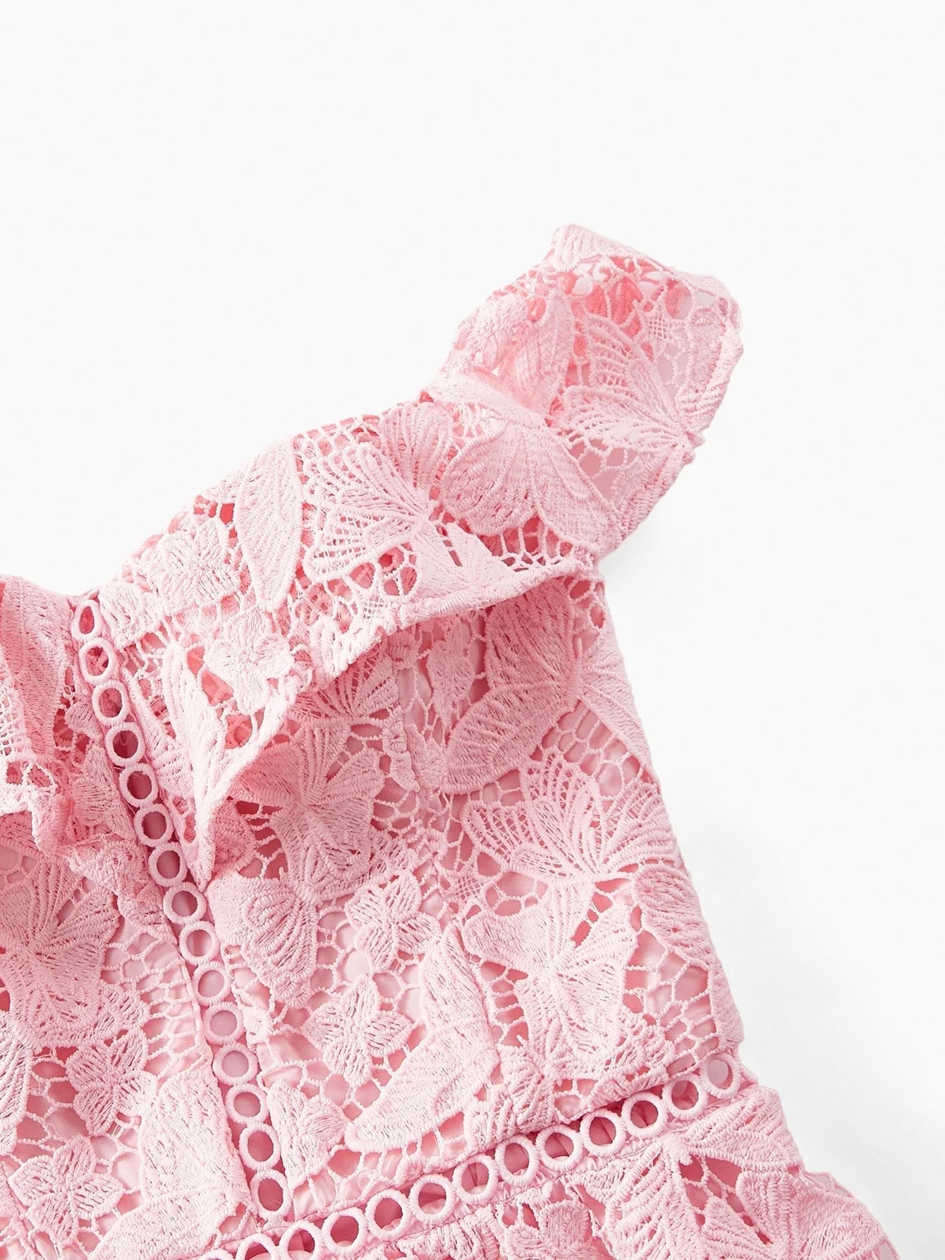 Soiréza LACE RUFFLE TRIM COCKTAIL DRESS