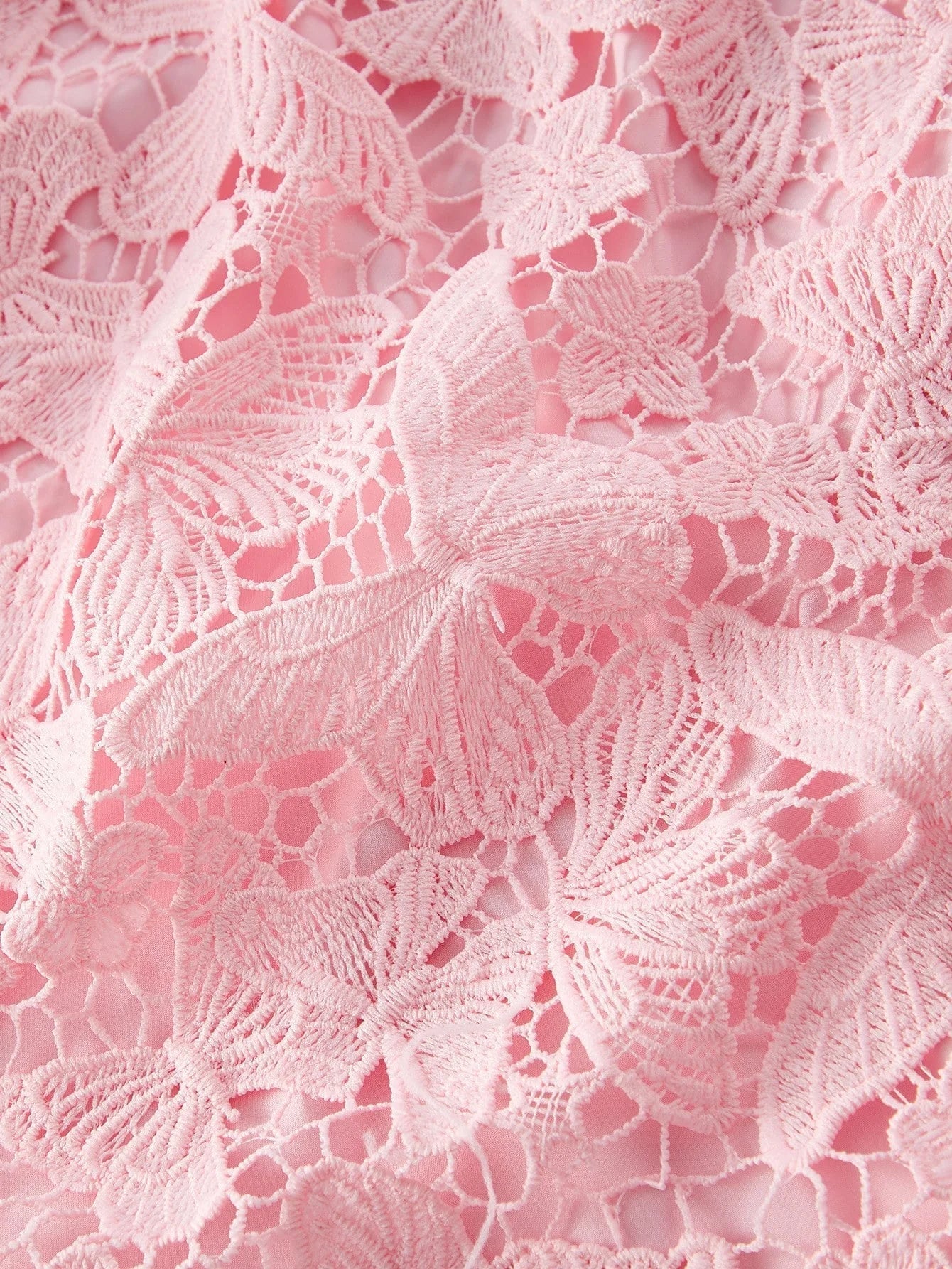 Soiréza LACE RUFFLE TRIM COCKTAIL DRESS