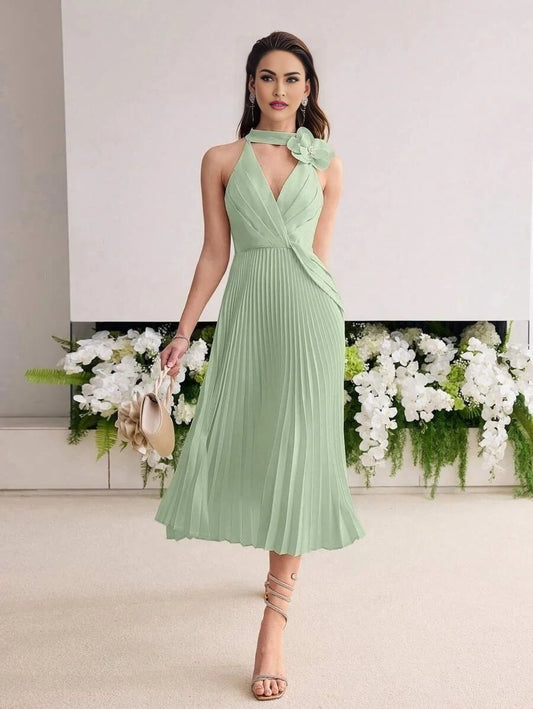 Soiréza PLEATED STEREO FLORAL COCKTAIL DRESS