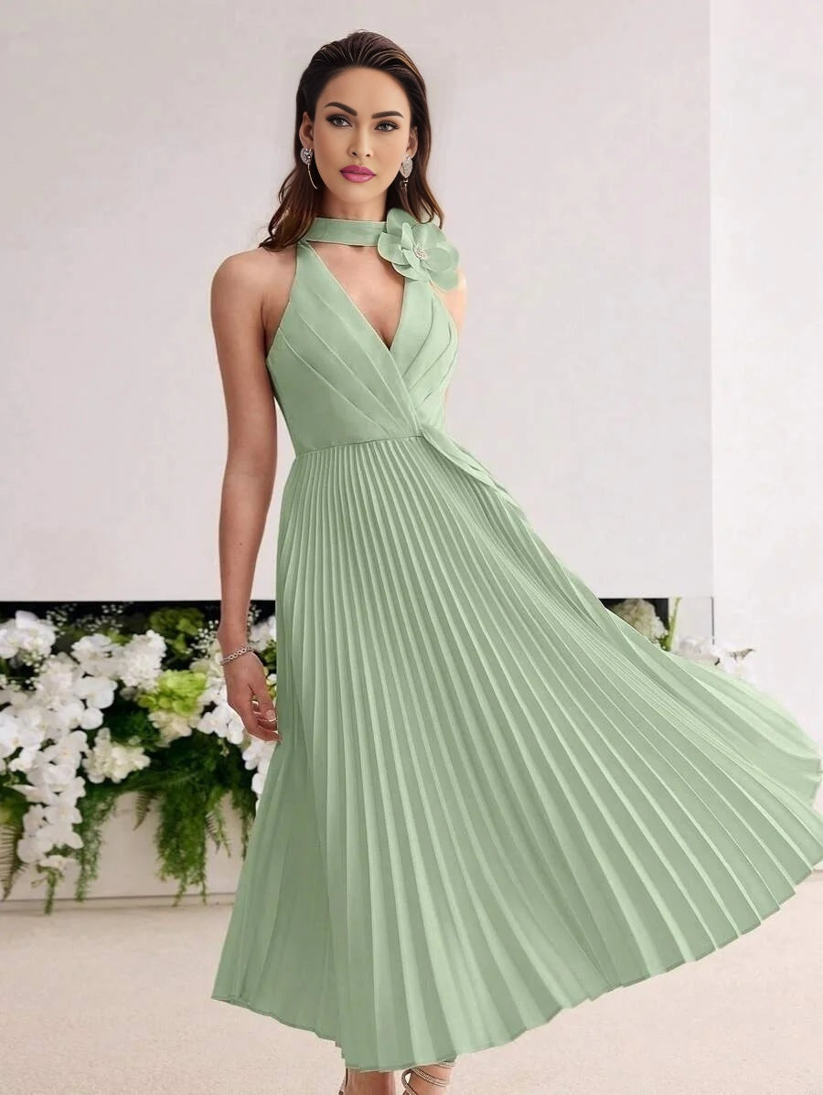 Soiréza PLEATED STEREO FLORAL COCKTAIL DRESS