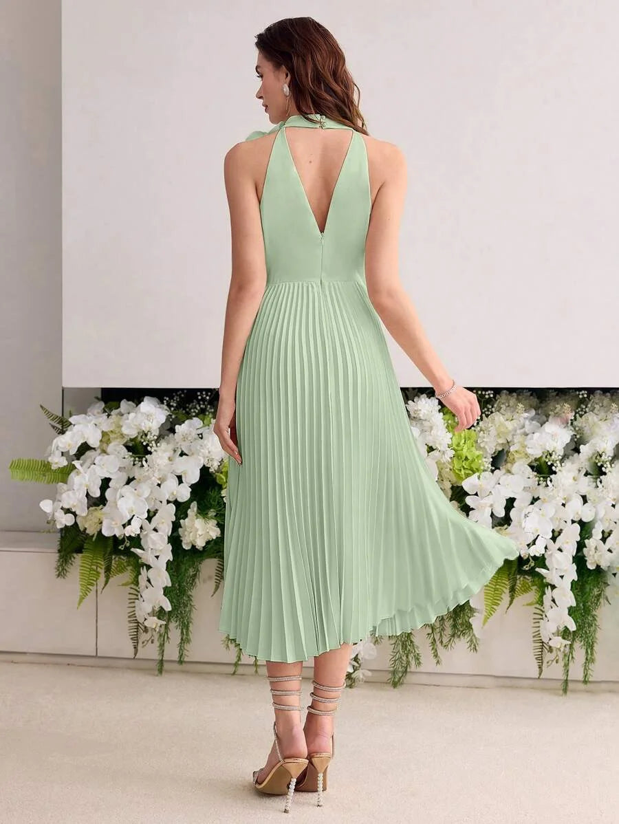 Soiréza PLEATED STEREO FLORAL COCKTAIL DRESS