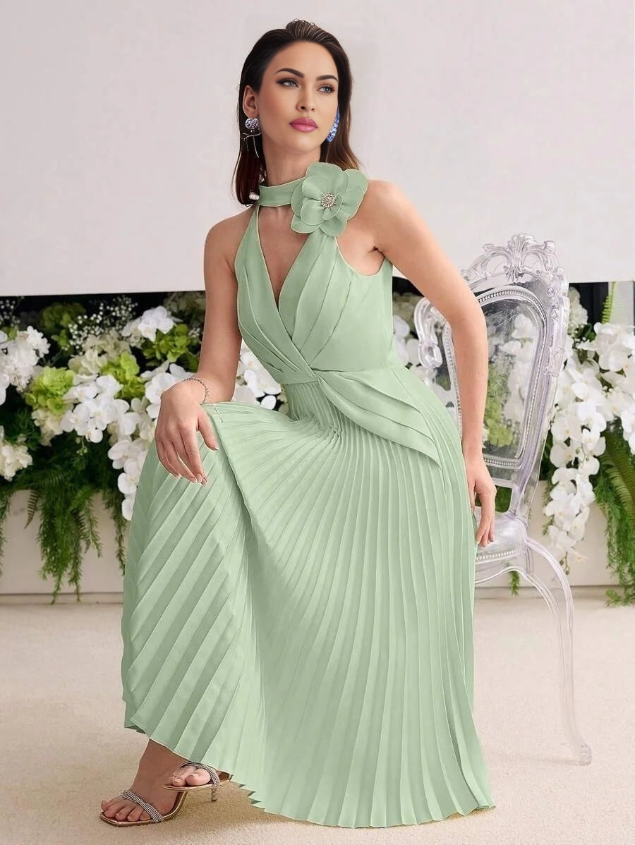 Soiréza PLEATED STEREO FLORAL COCKTAIL DRESS