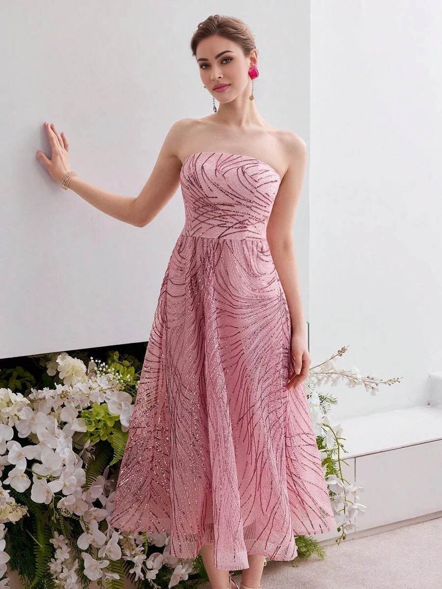 Soiréza SEQUIN STRAPLESS COCKTAIL DRESS