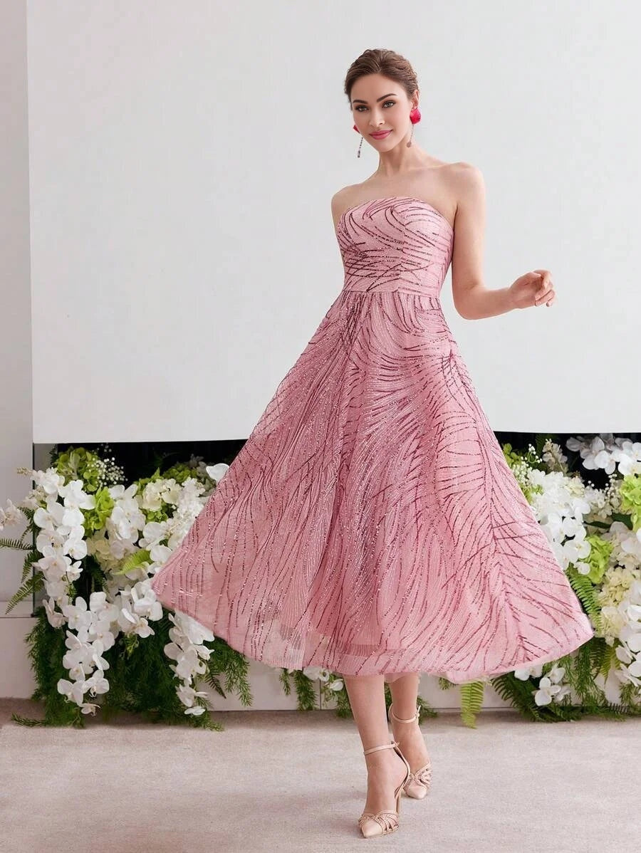 Soiréza SEQUIN STRAPLESS COCKTAIL DRESS