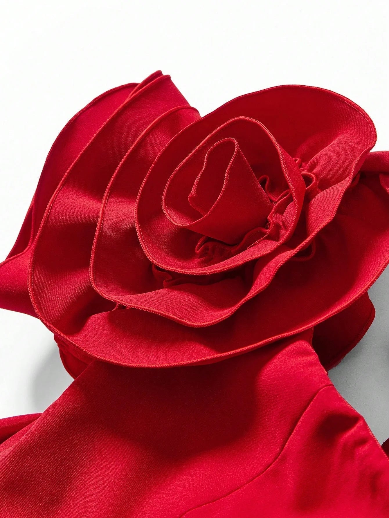 Soiréza STEREO FLORAL OFF SHOULDER COCKTAIL DRESS