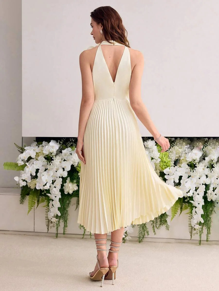 Soiréza STEREO FLORAL PLEATED COCKTAIL DRESS