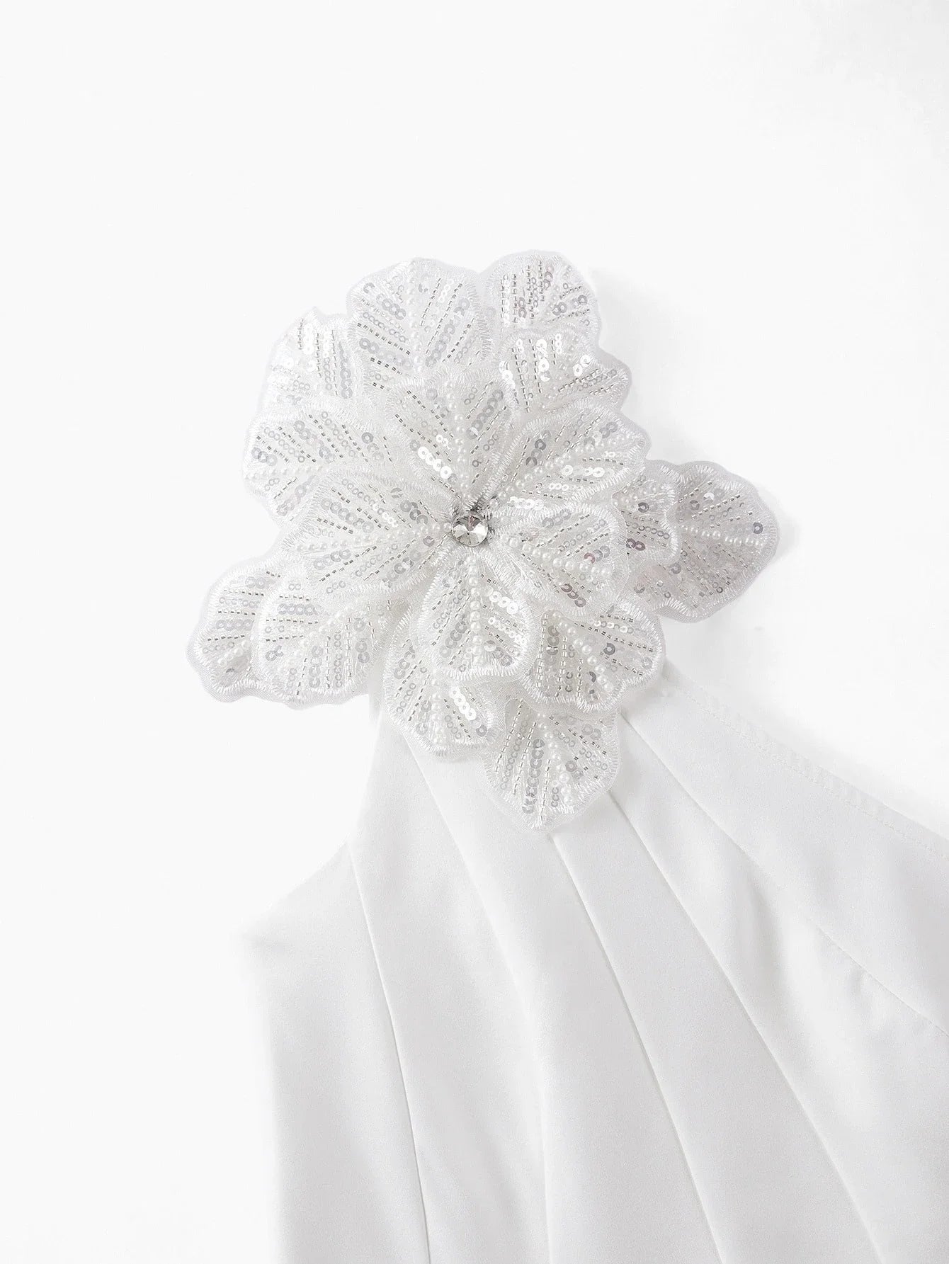 Soiréza STEREO FLORAL SLIM FIT COCKTAIL DRESS