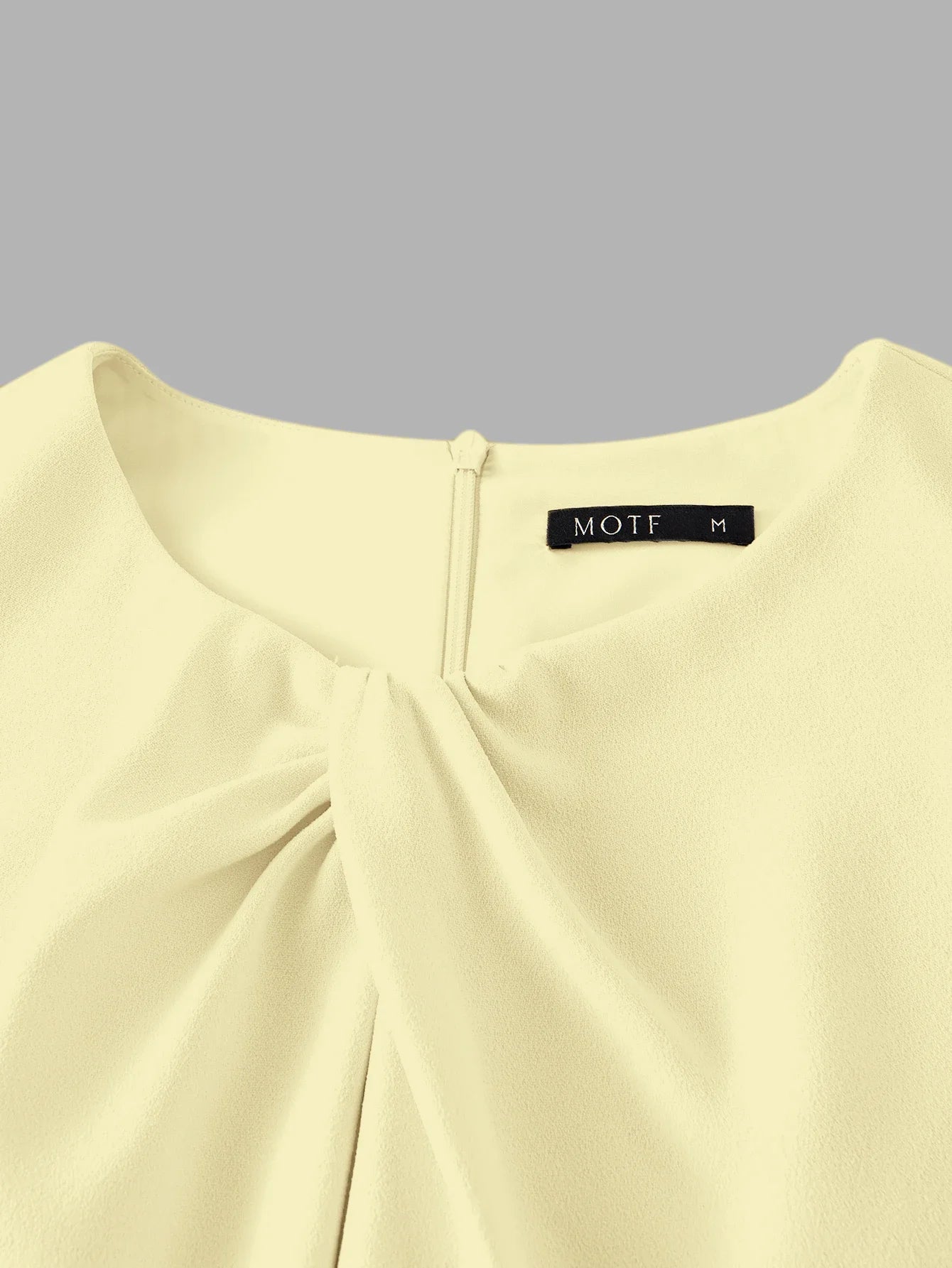 Soiréza TWIST BELTED DRESS