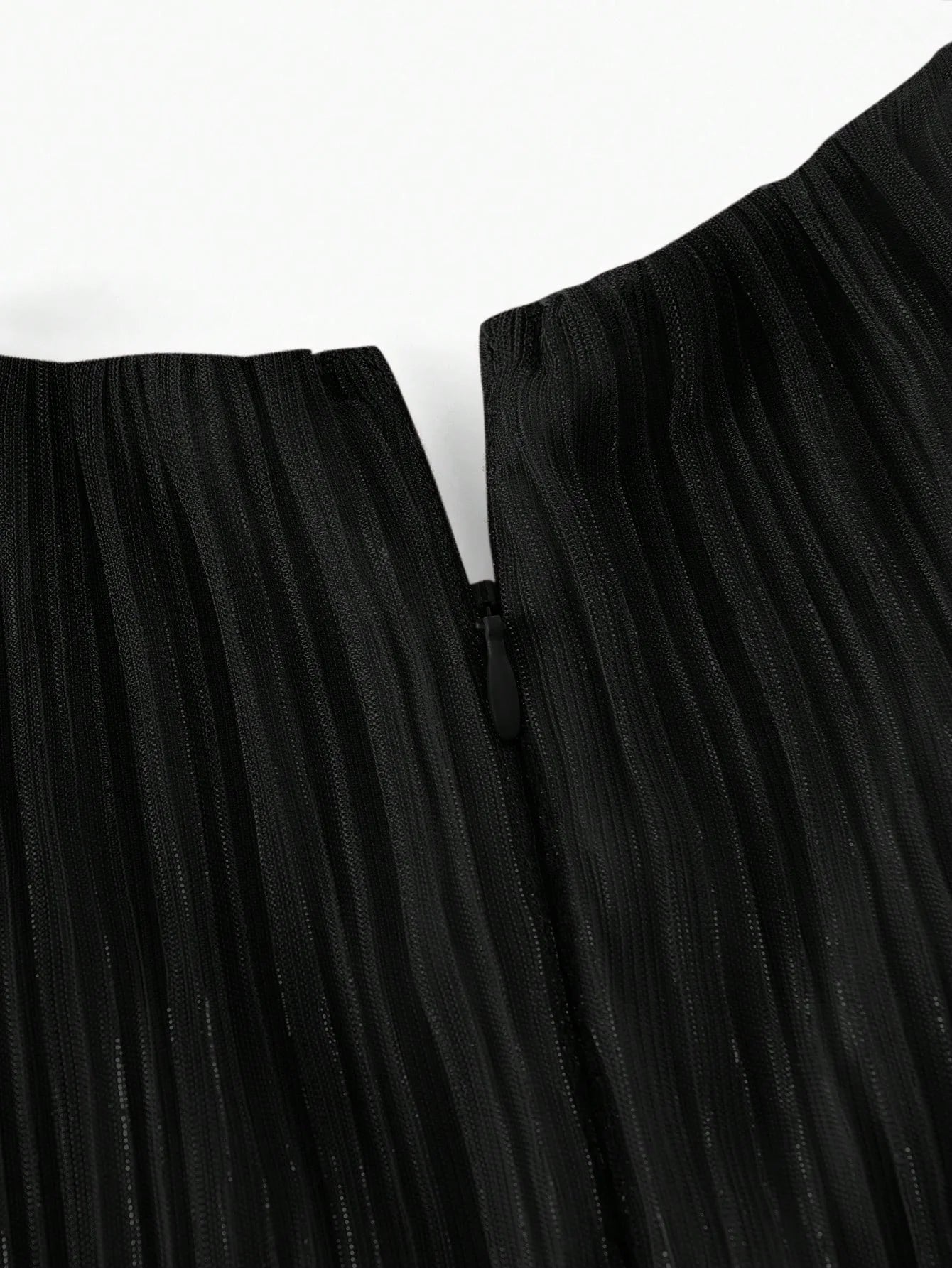 Soiréza TWIST TIERED LAYER COCKTAIL DRESS