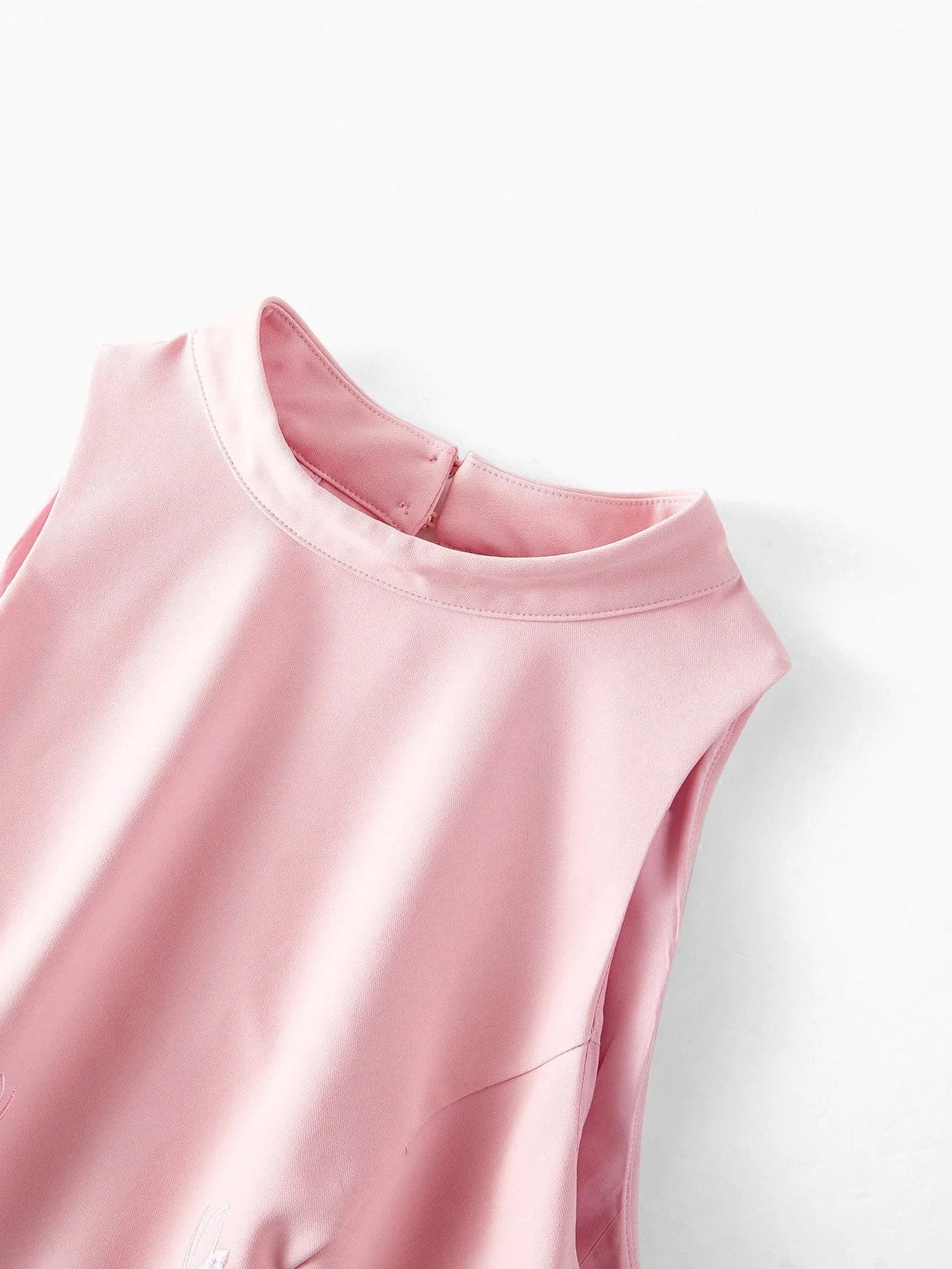 Soiréza WOMENS EMBROIDERED STRAIGHT COCKTAIL DRESS