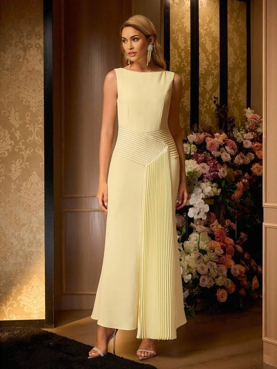 Soiréza WOMENS LIGHT PLEATED GATHERED DESIGN CASUAL DRESS