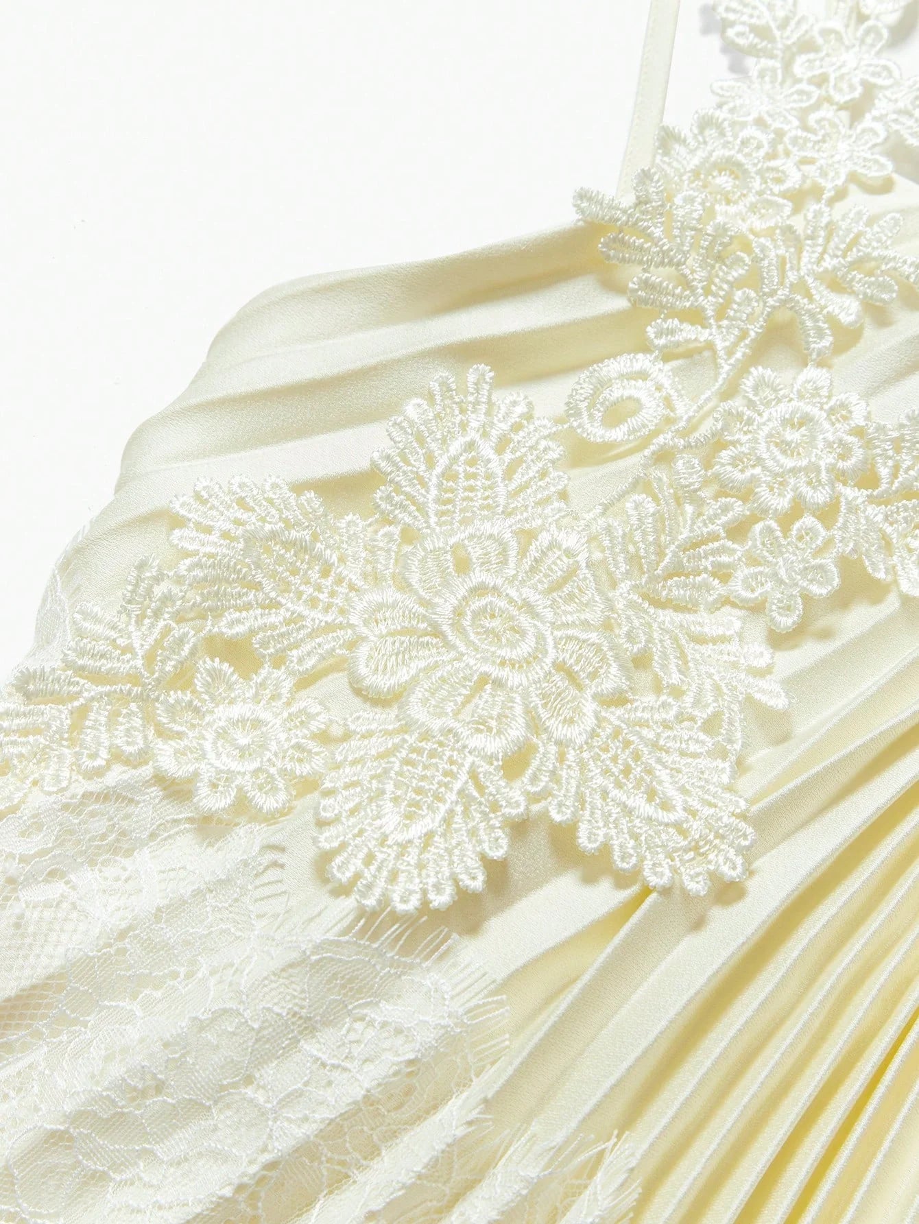 Soiréza WOMENS PLEATED LACE PATCHWORK MAXI FORMAL DRESS