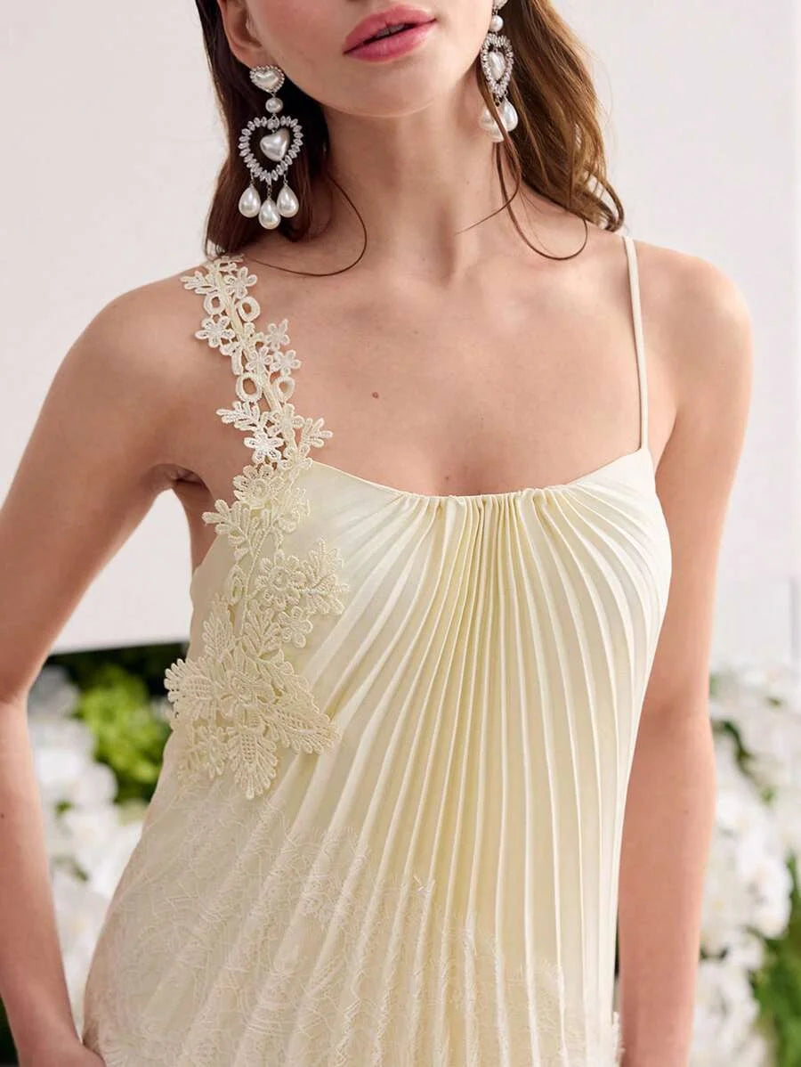 Soiréza WOMENS PLEATED LACE PATCHWORK MAXI FORMAL DRESS