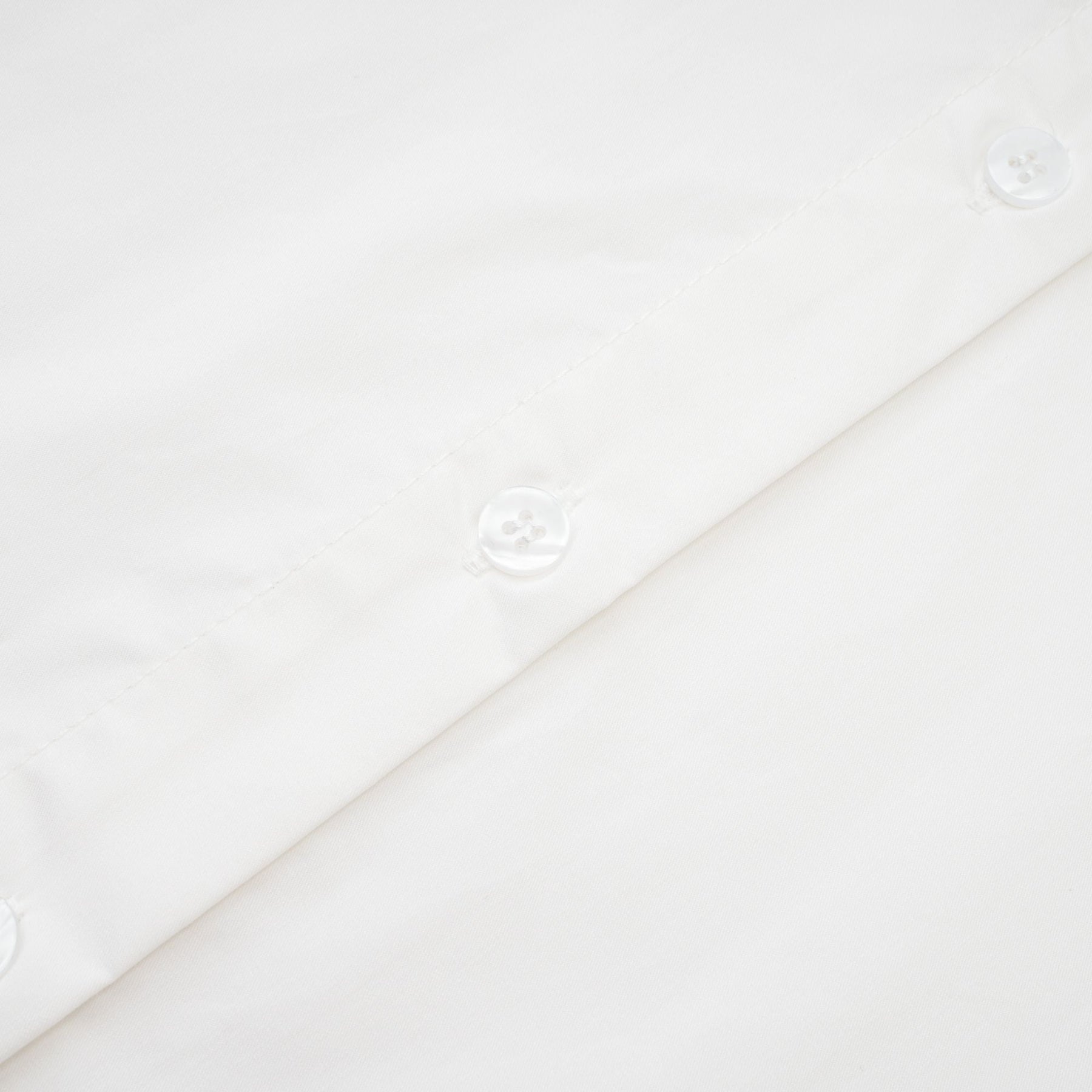 Solène white pointedcollar shirt