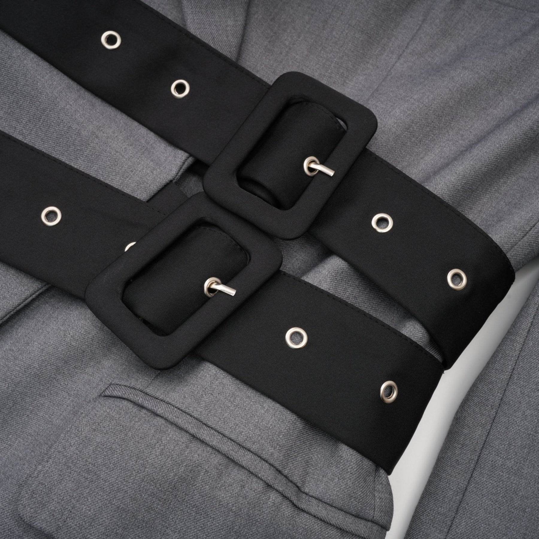 Thérèse beltedwaist blazer