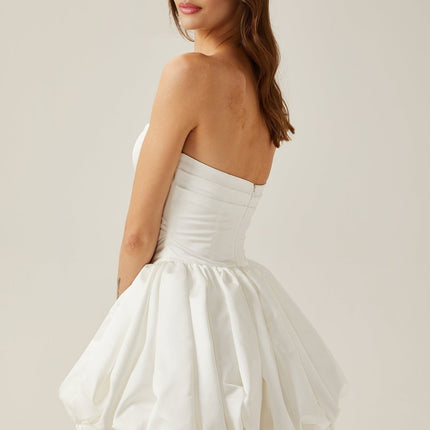 Ursula White Mini Dress Sweetheart Neckline Tulle Panels Pleat Detailing 3D Petal Embellishments Bubble Skirt 75% Cotton 25% Polyester