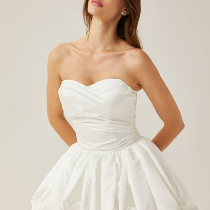Ursula White Mini Dress Sweetheart Neckline Tulle Panels Pleat Detailing 3D Petal Embellishments Bubble Skirt 75 Cotton 25 Polyester