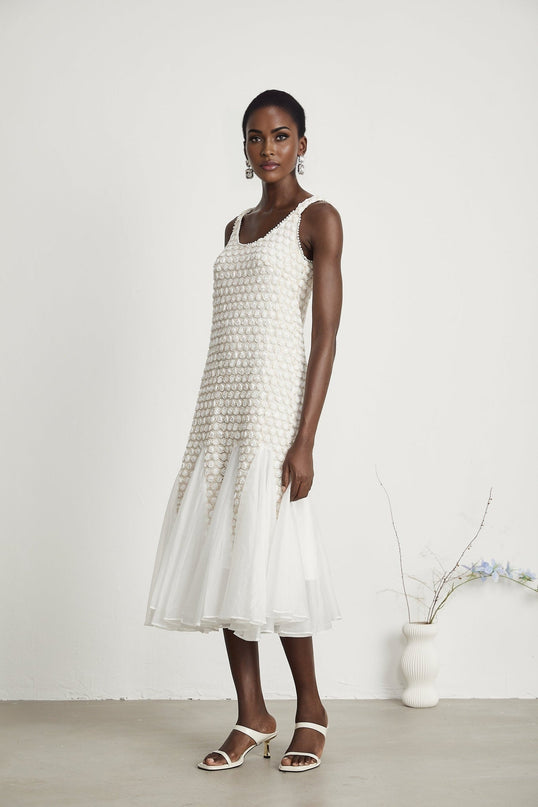 Vada White Midi Dress with Faux-Flower Embellishments on Tulle Fabric