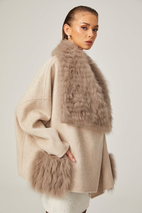 Valeria Oversize Collar Jacket in Neutrals