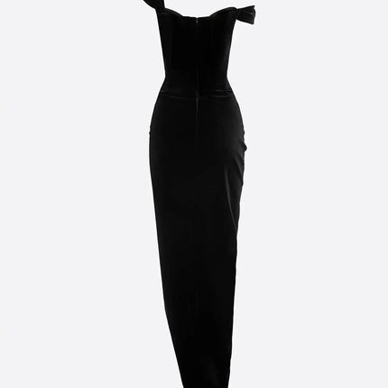 Van Hoef Black Off-Shoulder Maxi Dress