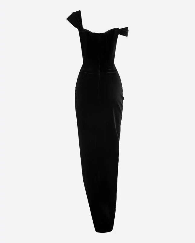 Van Hoef Black Off-Shoulder Maxi Dress