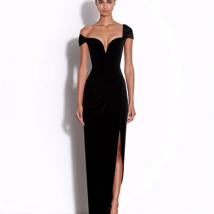 Van Hoef Black Off-the-Shoulder Maxi Dress